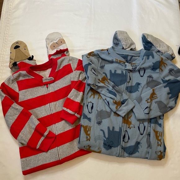 Boys lot of two Just one You by carters size 3T footie pajamas - Picture 1 of 5
